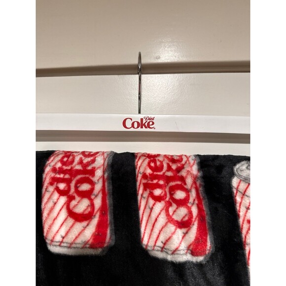 Viral Diet Coke Christmas Blanket - Picture 3 of 4